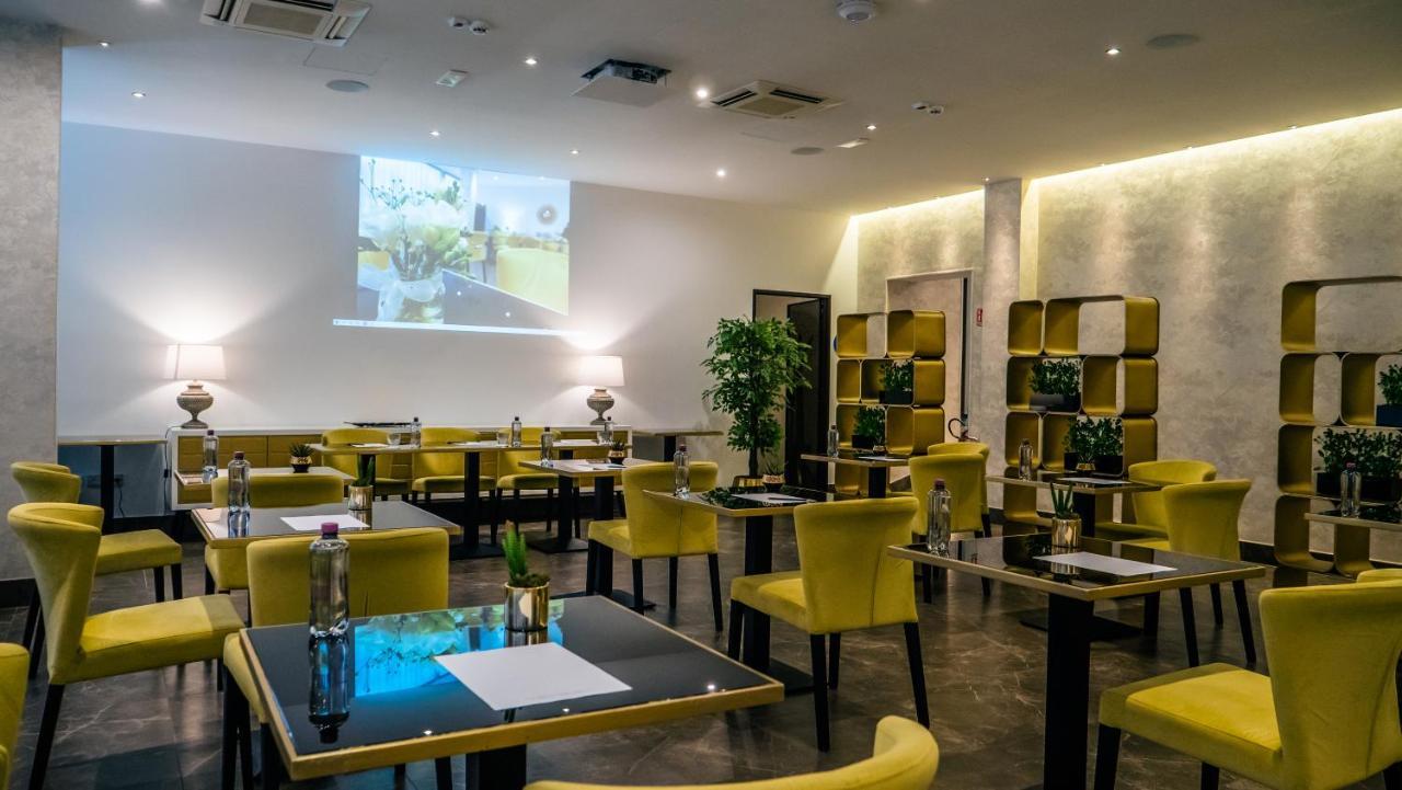 Hotel Up Wellness & Spa Фоджиа Экстерьер фото